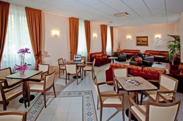 Albergo Vittoria Salsomaggiore Terme Exterior photo